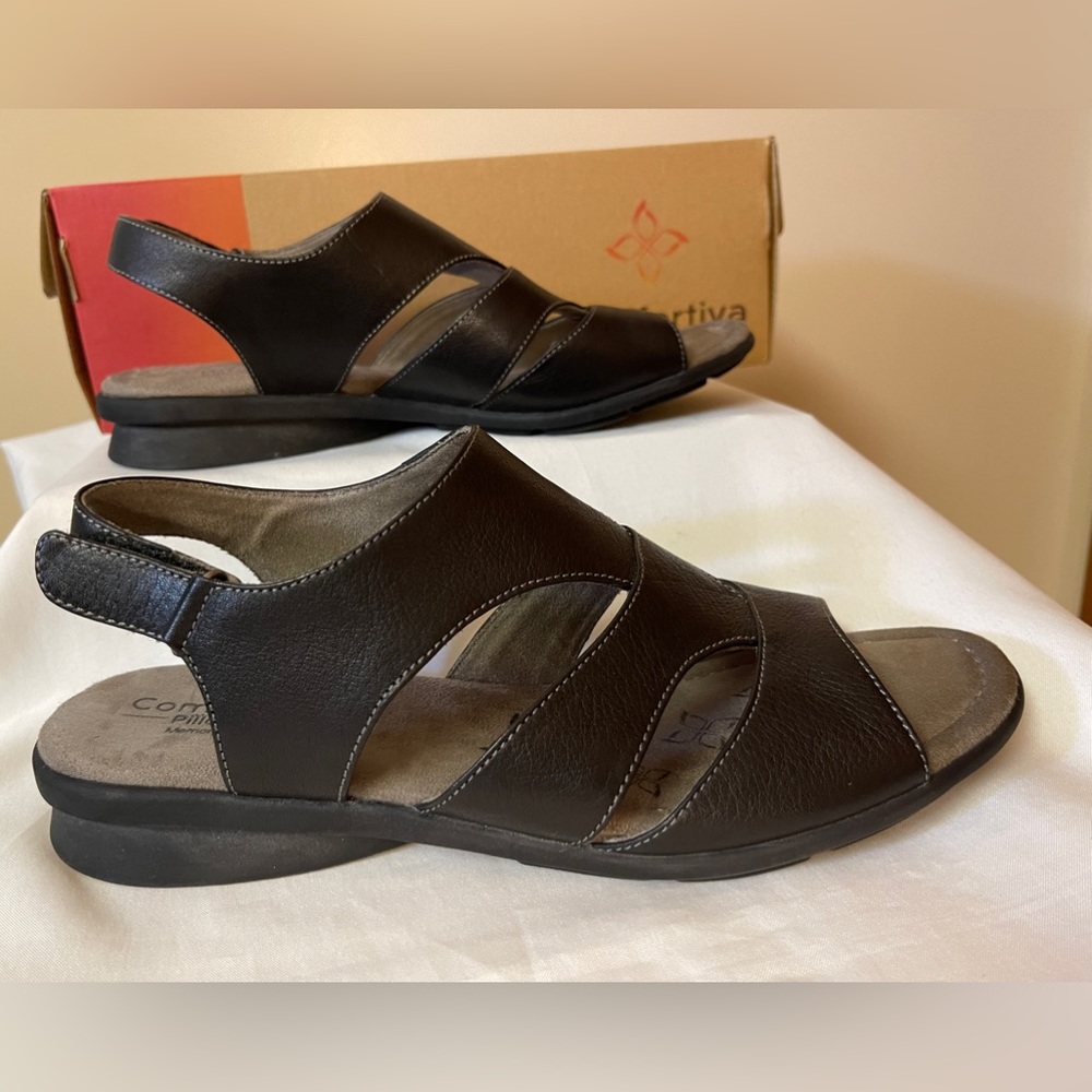 Comfortiva PARMA Leather Sandals Black size 10 Memory Foam Pillowtop Pre-owned
